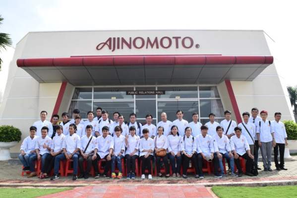 Hội Đầu Bếp Á Âu tham quan nhà máy Ajinomoto