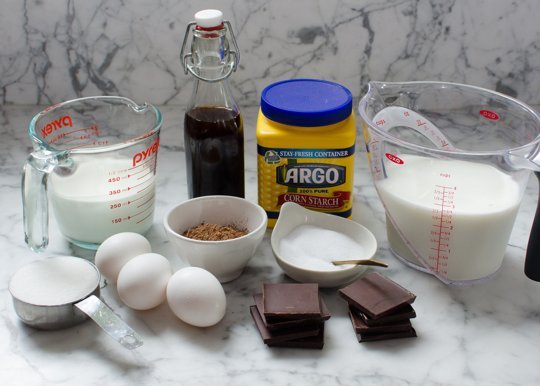 Nguyên liệu làm bánh Pudding Chocolate